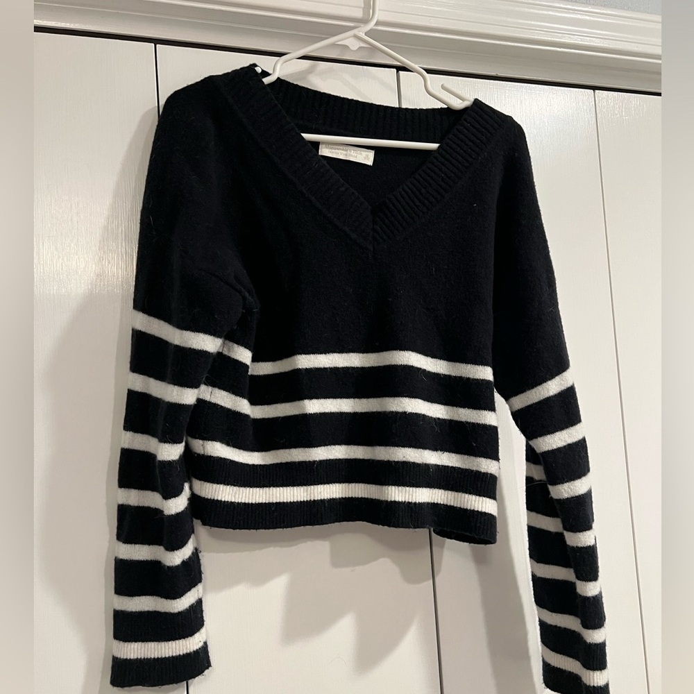 Abercrombie & Fitch Wool Blend Sweater